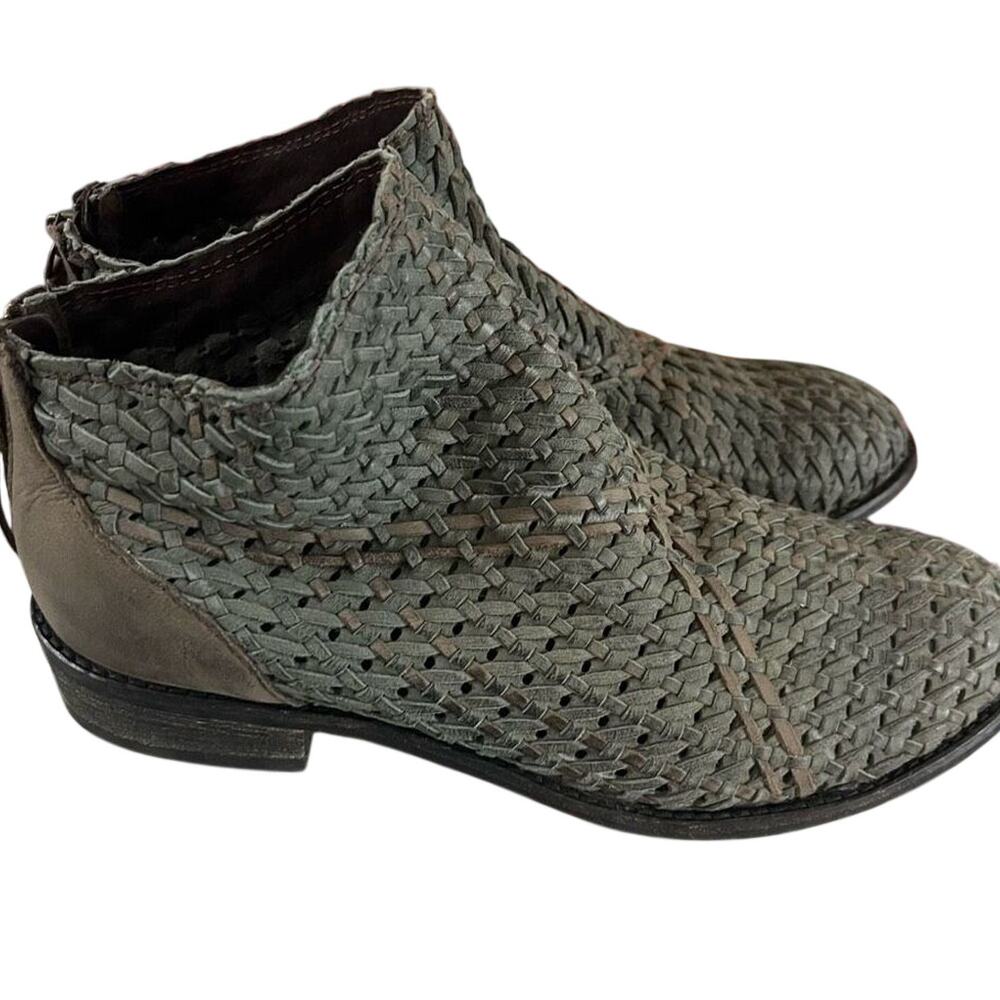 Rebels Vico Woven Leather Ankle Booties Boots Zips in Back Size 7.5  Gray/Tan